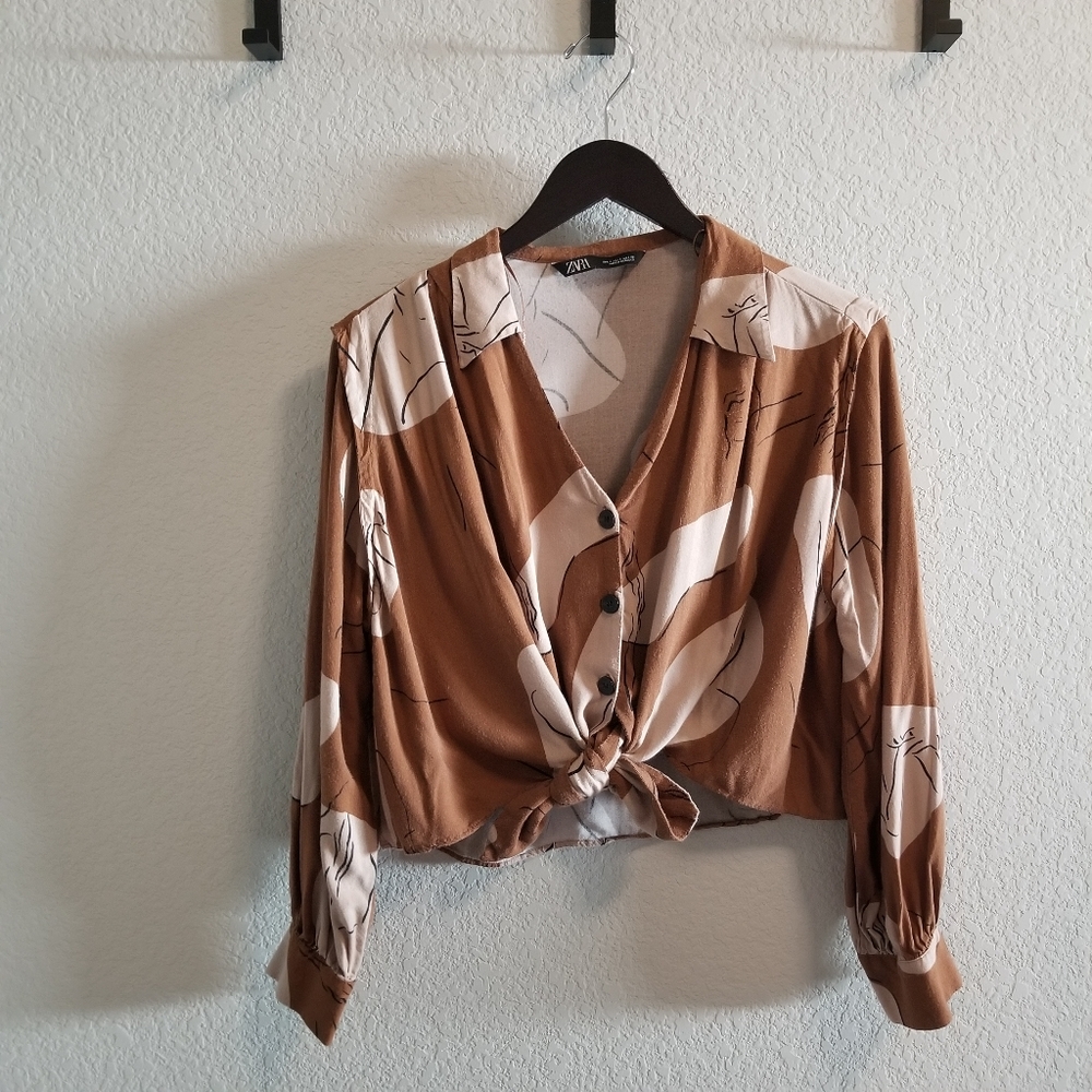 Tie top